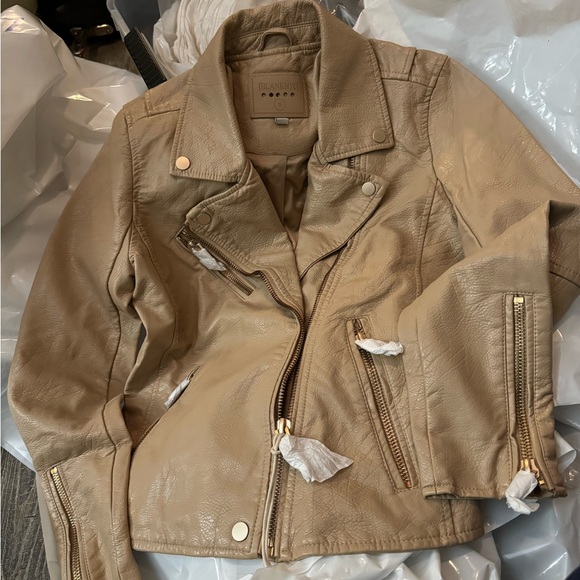 Blank NYC Blank NYC-Natural Vegan Leather Moto Jacket Light beige Small NWT - Picture 7 of 8